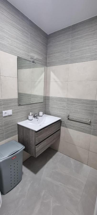 Apartamentos La Playa Barbate Exterior photo