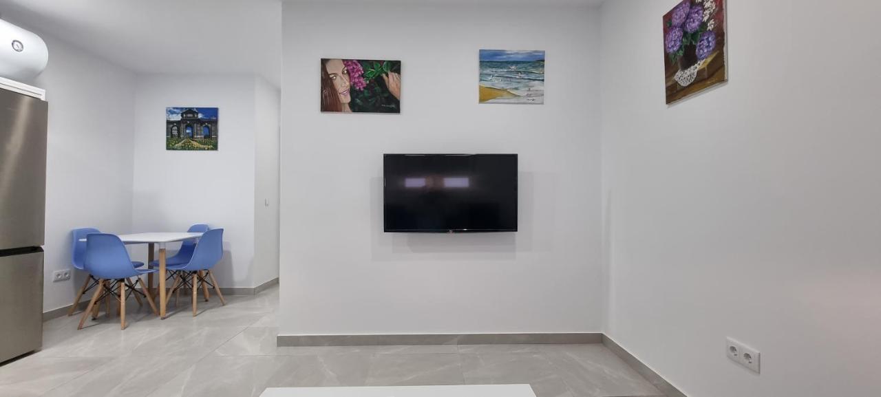 Apartamentos La Playa Barbate Exterior photo