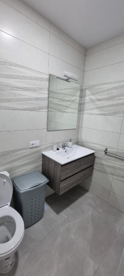 Apartamentos La Playa Barbate Exterior photo